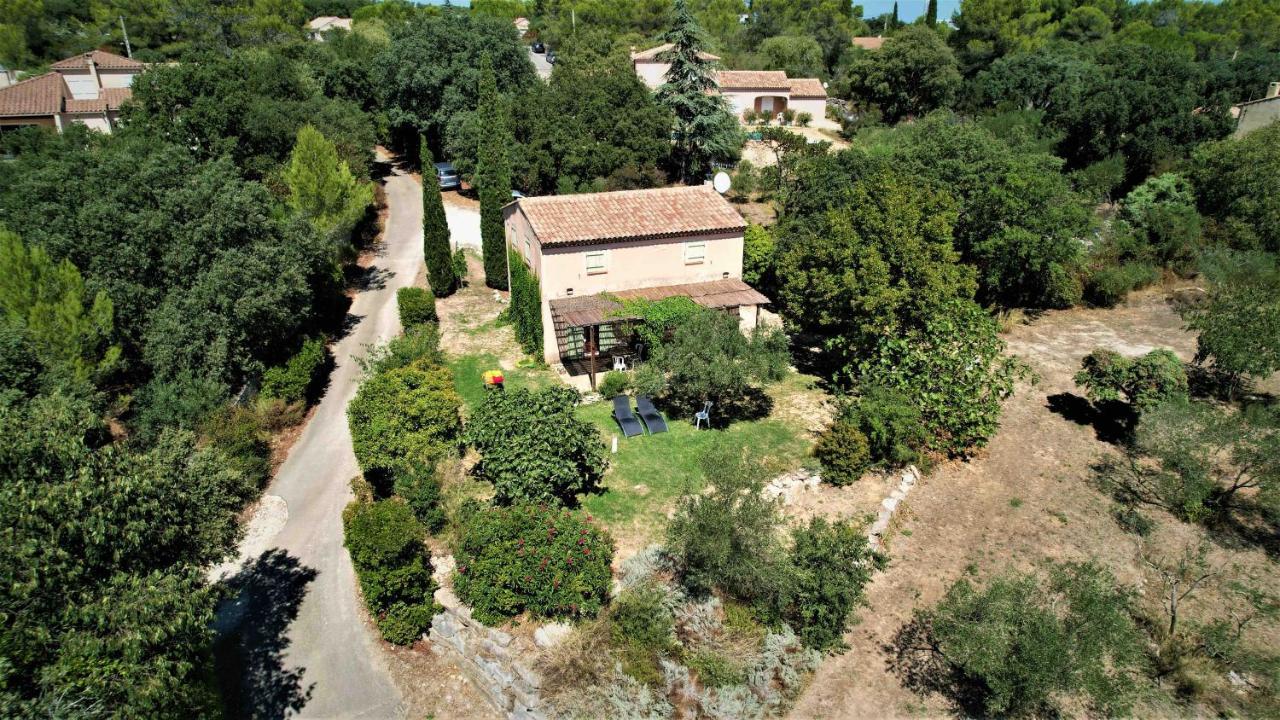 Charmant Mazet Nîmes Exterior foto